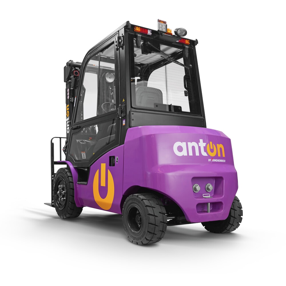Produktbild nr 5: AntOn by Jungheinrich elektriska gaffeltruckar CBH 3.0 med tredelat teleskopstativ, lyfthöjd 4 800 mm, lastkapacitet 3 000 kg, väderskyddshytt Comfort, inkl. extern laddare 80 V, 60 A, CEE, 4-polig
