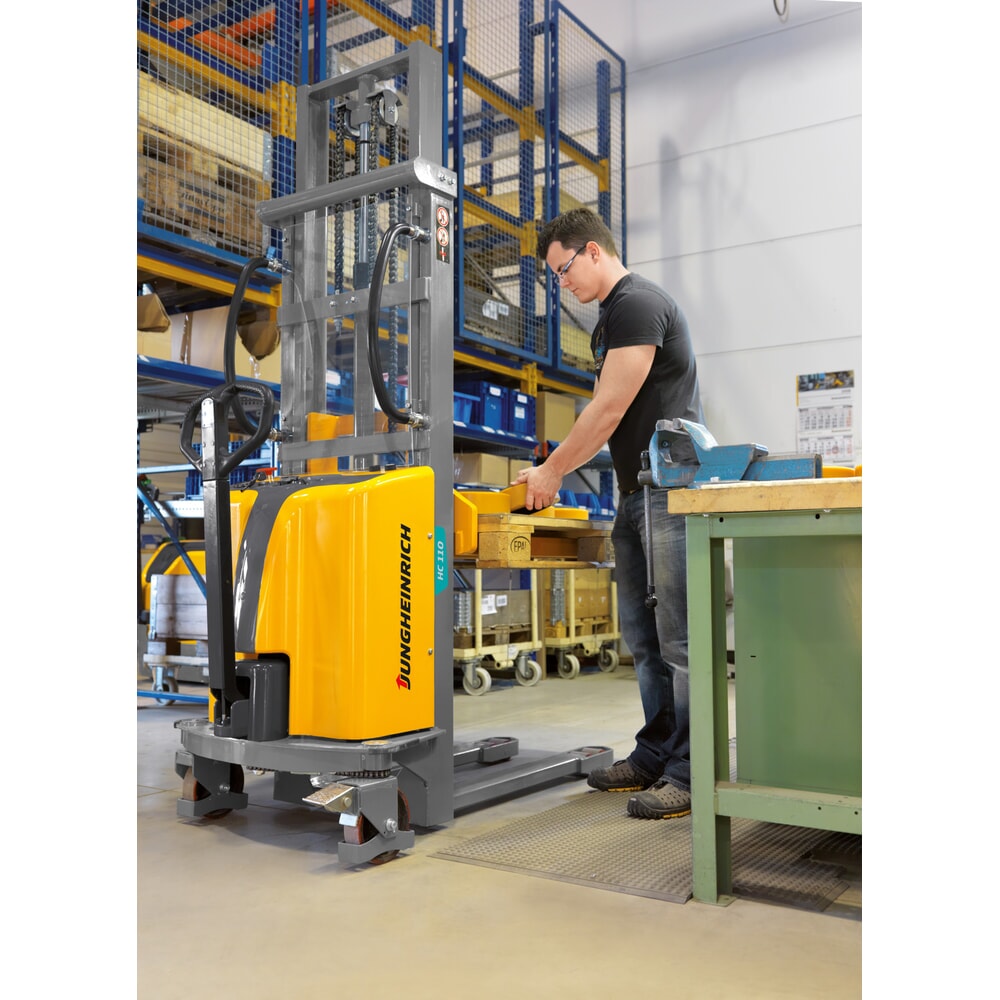 Produktbild nr 2: Jungheinrich HC 110 elektrisk höglyftare, semielektrisk, tvådelat teleskopstativ, lyfthöjd 2 500 mm, lastkapacitet 1 000 kg